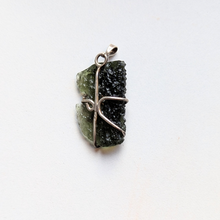 Indlæs billede til gallerivisning Moldavit vedhæng