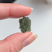 Indlæs billede til gallerivisning Moldavit vedhæng