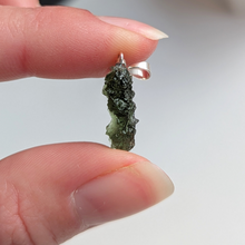 Indlæs billede til gallerivisning Moldavit vedhæng