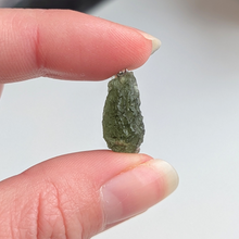 Indlæs billede til gallerivisning Moldavit vedhæng