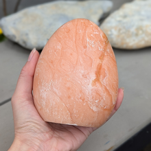 Indlæs billede til gallerivisning Orange calcit freeform 900gr-1kg