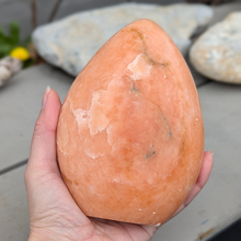 Indlæs billede til gallerivisning Orange calcit freeform 900gr-1kg