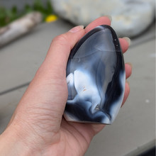 Indlæs billede til gallerivisning Orca agat freeform 300-400 gr