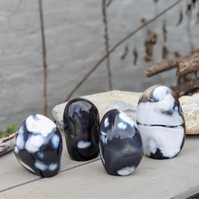 Indlæs billede til gallerivisning Orca agat freeform 600-700gr