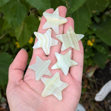 Load image into Gallery viewer, Pistacie calcit stjerner