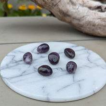 Indlæs billede til gallerivisning Poleret ametyst lommesten AA kvalitet