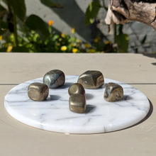 Indlæs billede til gallerivisning Pyrit lommesten