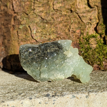 Indlæs billede til gallerivisning Prehnit