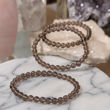 Indlæs billede til gallerivisning Røgkvarts armbånd med 6 mm perler