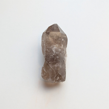 Load image into Gallery viewer, Røgkvarts spids 200 - 250g