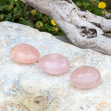 Indlæs billede til gallerivisning Rosakvarts palmstones