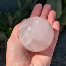 Load image into Gallery viewer, Rosakvarts kugler