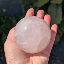 Load image into Gallery viewer, Rosakvarts kugler