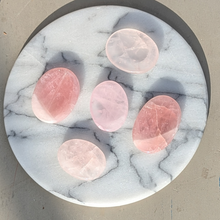 Indlæs billede til gallerivisning Rosakvarts nussesten