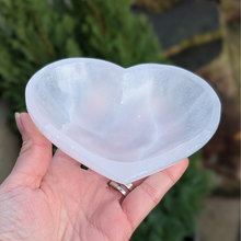 Indlæs billede til gallerivisning Selenit hjerte skål