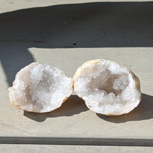 Indlæs billede til gallerivisning Små Kvarts geoder fra Marokko