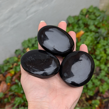 Indlæs billede til gallerivisning Sort obsidian palmstones