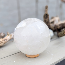 Load image into Gallery viewer, Stor bjergkrystal kugle