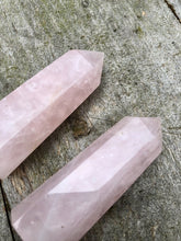 Indlæs billede til gallerivisning Rosakvarts Tårne - 8 - 10 cm