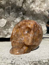 Load image into Gallery viewer, Skull I Golden Healer
